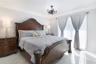 410 11th St NW, Naples, FL 34120 - Photo 14