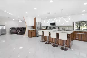 410 11th St NW, Naples, FL 34120 - Photo 24