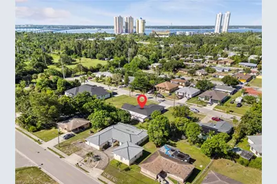 3042 Mango St, Fort Myers, FL 33916 - Photo 4