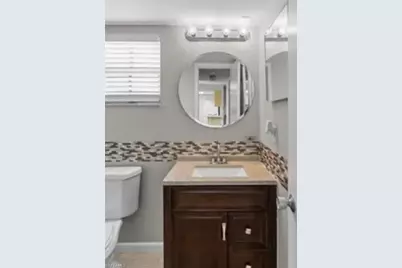 7019 Cedarhurst Dr #9B, Fort Myers, FL 33919 - Photo 2