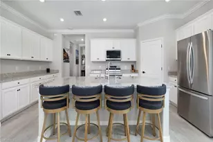 1597 Vizcaya Ln, Naples, FL 34113 - Photo 8