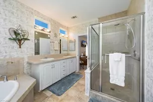 27268 Bourbonniere Dr, Bonita Springs, FL 34135 - Photo 12