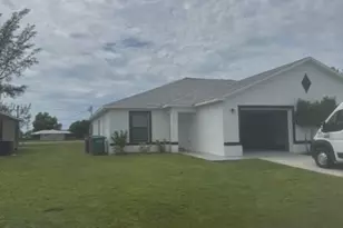 1912 SW 15th Pl, Cape Coral, FL 33991 - Photo 2