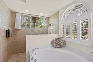 2874 Lone Pine Ln, Naples, FL 34119 - Photo 24