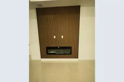 902 W 17th St, Lehigh Acres, FL 33972 - Photo 4