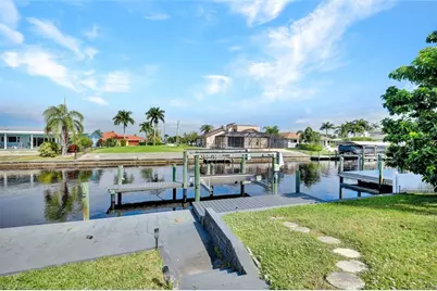 2033 SE 27th Ter, Cape Coral, FL 33904 - Photo 44