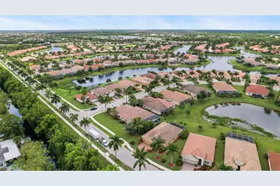 14598 Grapevine Dr, Naples, FL 34114 - Photo 32