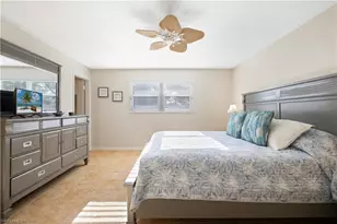 578 Broad Ave S, Naples, FL 34102 - Photo 18