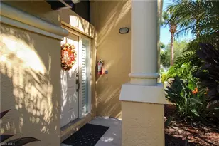 172 Vintage Cir, Naples, FL 34119 - Photo 10