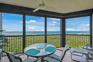 7225 Pelican Bay Blvd, Naples, FL 34108 - Photo 4