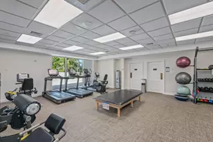 7225 Pelican Bay Blvd, Naples, FL 34108 - Photo 24