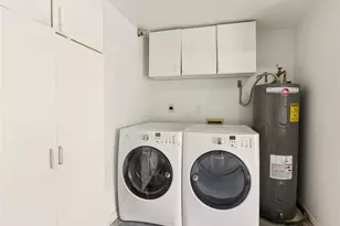 636 Windsor Sq, Naples, FL 34104 - Photo 20