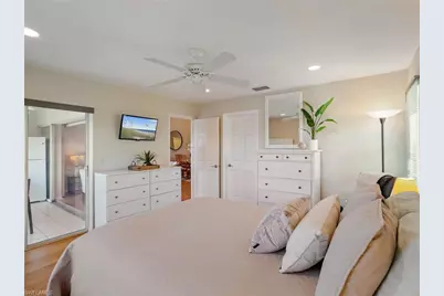 834 Gulf Pavilion Dr #201, Naples, FL 34108 - Photo 22