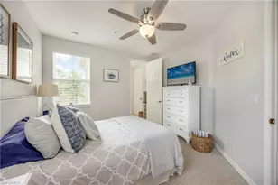 1320 Mariposa Cir, Naples, FL 34105 - Photo 26