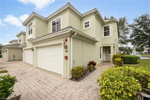 1320 Mariposa Cir, Naples, FL 34105 - Photo 40