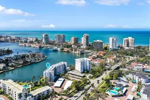 300 Park Shore Dr, Naples, FL 34103 - Photo 28