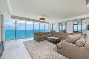 10 Seagate Dr, Naples, FL 34103 - Photo 10