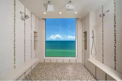 10 Seagate Dr #10N, Naples, FL 34103 - Photo 22