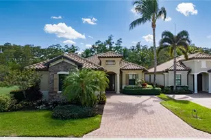 28591 Westmeath Ct, Bonita Springs, FL 34135 - Photo 2
