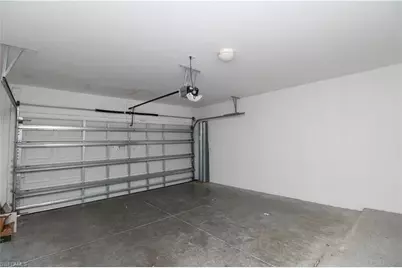 26471 Bonita Fairways Blvd, Bonita Springs, FL 34135 - Photo 8