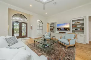 1007 Tivoli Dr, Naples, FL 34104 - Photo 4