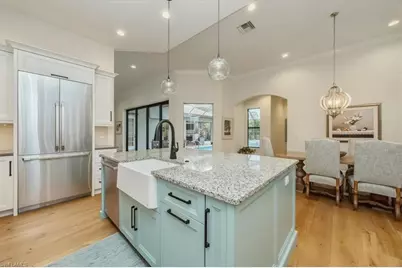 1007 Tivoli Dr, Naples, FL 34104 - Photo 6