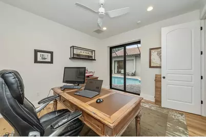 1007 Tivoli Dr, Naples, FL 34104 - Photo 18