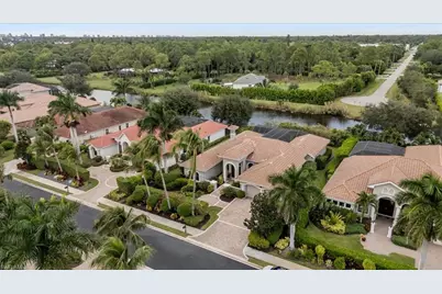 1007 Tivoli Dr, Naples, FL 34104 - Photo 26