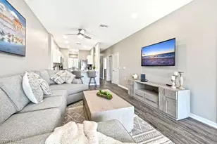 7935 Mahogany Run Ln, Naples, FL 34113 - Photo 2