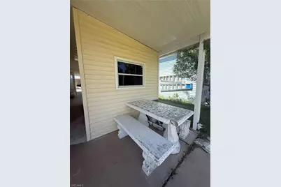 350 Shoreland Dr, Fort Myers, FL 33905 - Photo 36