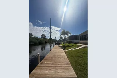 350 Shoreland Dr, Fort Myers, FL 33905 - Photo 2