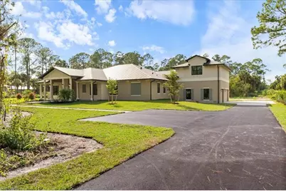 699 1st St NW, Naples, FL 34120 - Photo 4