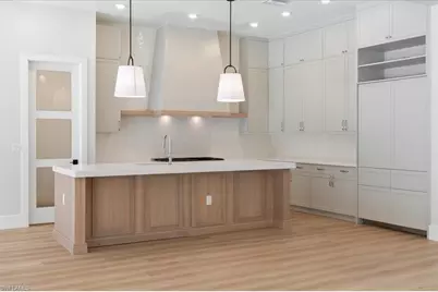 699 1st St NW, Naples, FL 34120 - Photo 14