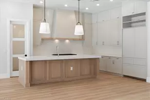 699 1st St NW, Naples, FL 34120 - Photo 14