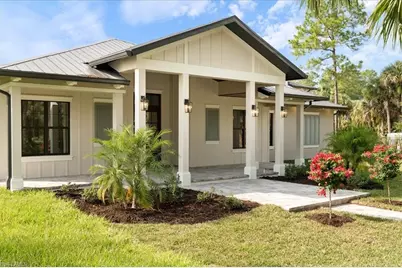 699 1st St NW, Naples, FL 34120 - Photo 2