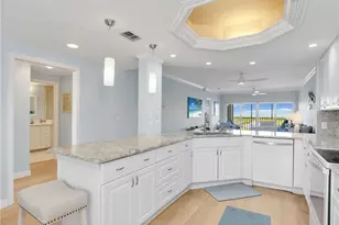13105 Vanderbilt Dr, Naples, FL 34110 - Photo 26