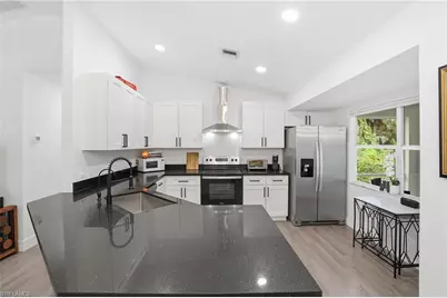 1094 13th St SW, Naples, FL 34117 - Photo 12