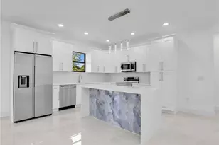 2811 Cerito Ave N, Lehigh Acres, FL 33971 - Photo 8