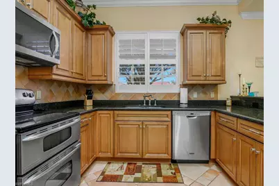 3572 Corinthian Way, Naples, FL 34105 - Photo 10