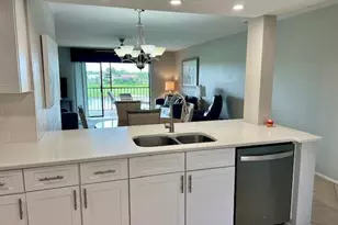 5250 Fox Hollow Dr, Naples, FL 34104 - Photo 4