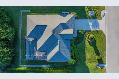 30 Wickliffe Dr, Naples, FL 34110 - Photo 4