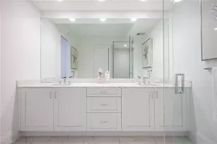 1035 3rd Ave S, Naples, FL 34102 - Photo 18