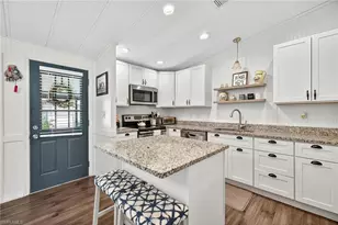 170 Oceans Blvd, Naples, FL 34104 - Photo 6