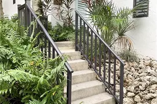 964 8th Ave S, Naples, FL 34102 - Photo 2