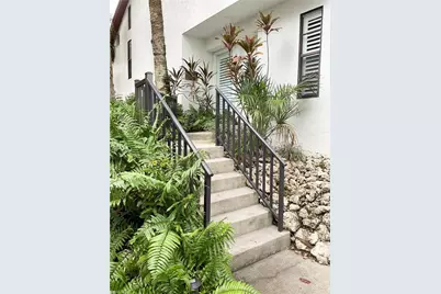 964 8th Ave S #B-2, Naples, FL 34102 - Photo 2