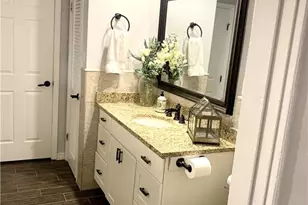 235 Cypress Way W, Naples, FL 34110 - Photo 12