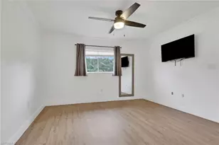 146 Cypress Way E, Naples, FL 34110 - Photo 16