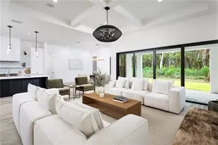 5772 Green Blvd, Naples, FL 34116 - Photo 4