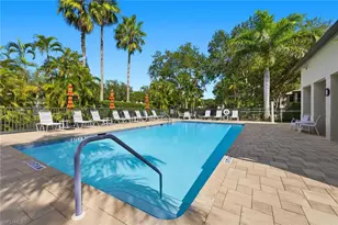 900 Diamond Cir, Naples, FL 34110 - Photo 44