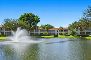 900 Diamond Cir, Naples, FL 34110 - Photo 2